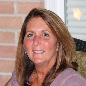 Meet your Posher, Lori